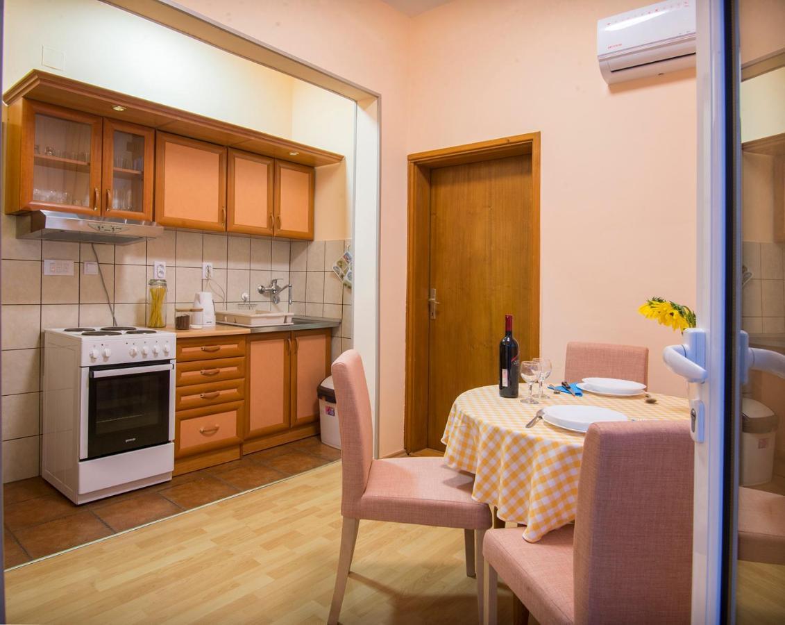Sasa House Apartment Белград Екстериор снимка